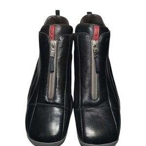 Prada Black Leather with Red Zip Trim-unisex size 9 (40)black snickers